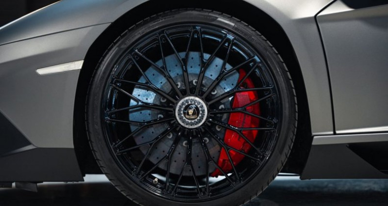 Lamborghini Aventador AVANTADOR LP 750-4 SV 6.5 V12 | 1-600 CG Franaise Malus Pay  occasion  Saint Michel Sur orge - photo n3